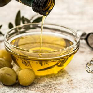 Huile d'olive​ par Bell ânesse en provence, cosmétique au lait d'ânesse bio